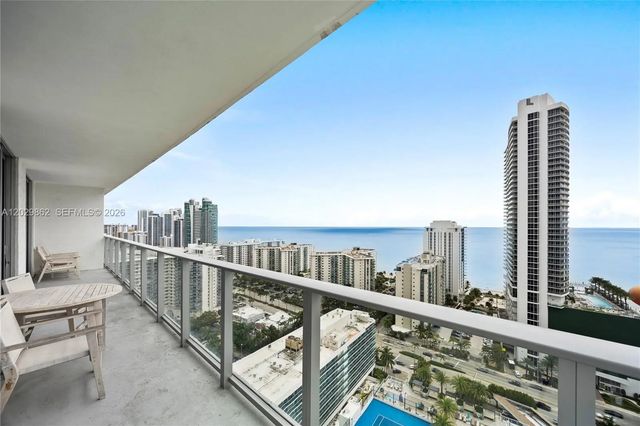 4010 S Ocean Drive #r2307, Hollywood