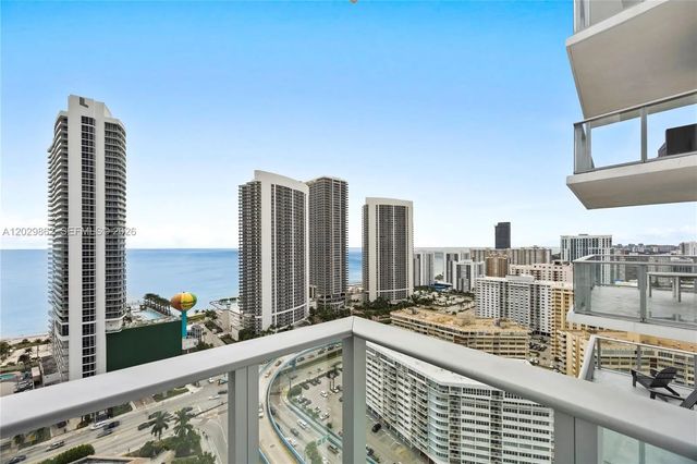 4 of 35 - 4010 S Ocean Drive #r2307, Hollywood, FL