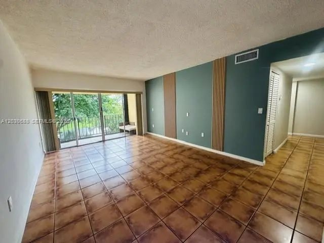2 of 19 - 8775 Park Boulevard #309, Miami, FL