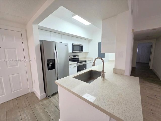 2 of 31 - 215 Sw 117th Terrace #14101, Pembroke Pines, FL