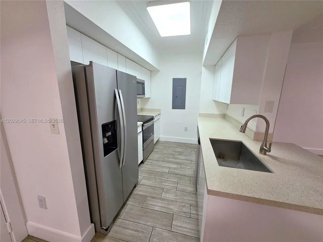 3 of 31 - 215 Sw 117th Terrace #14101, Pembroke Pines, FL