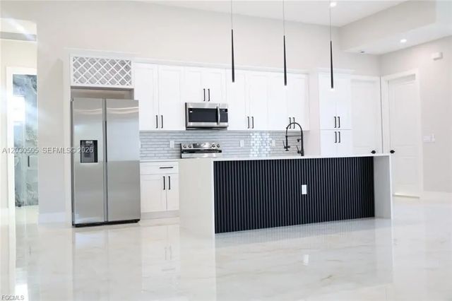 5 of 31 - 3512 9th Street W, Lehigh Acres, FL