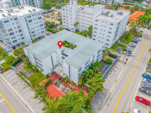 3 of 12 - 1080 93rd Street, Bay Harbor Islands, FL