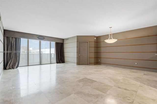 5 of 43 - 1819 Se 17th Street #603, Fort Lauderdale, FL