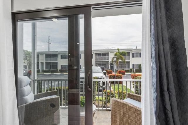 5 of 36 - 160 Cypress Club Drive #unit 612, Pompano Beach, FL