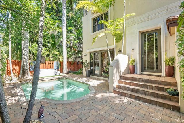 2 of 42 - 430 Ne 7th Avenue #430, Fort Lauderdale, FL