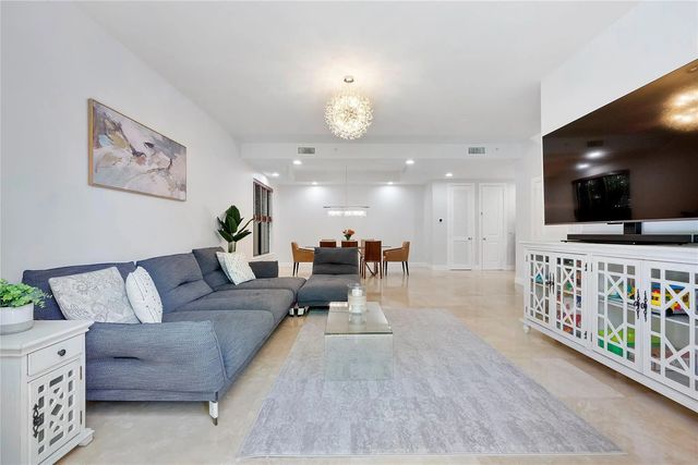 4 of 42 - 430 Ne 7th Avenue #430, Fort Lauderdale, FL