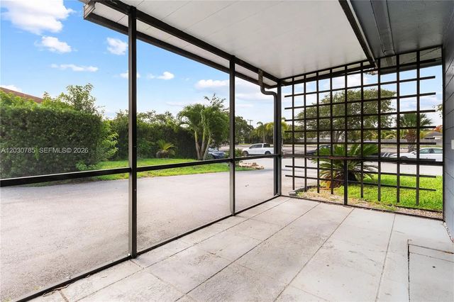 5 of 17 - 204 Nw 1st Street, Boynton Beach, FL