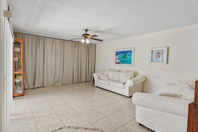 5 of 21 - 3802 Se Jefferson Street, Stuart, FL
