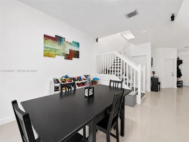 5 of 27 - 10918 Nw 78th Terrace, Doral, FL