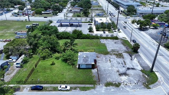 1550 Nw 95th Street, Miami