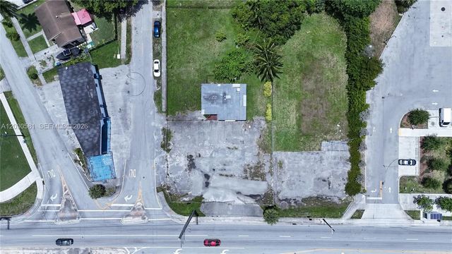 2 of 9 - 1550 Nw 95th Street, Miami, FL