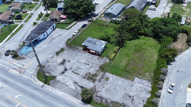 5 of 9 - 1550 Nw 95th Street, Miami, FL