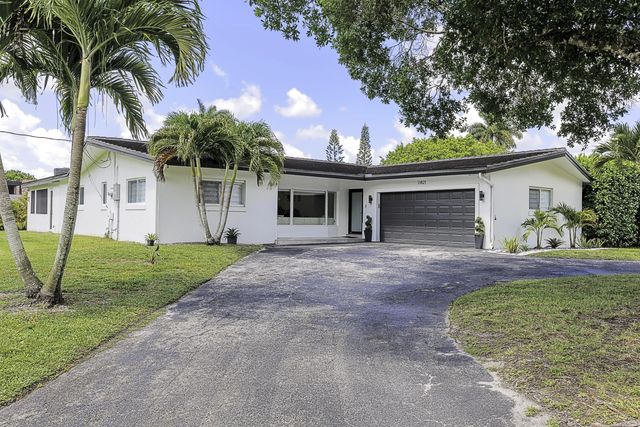 11821 Nw 6th Court, Plantation