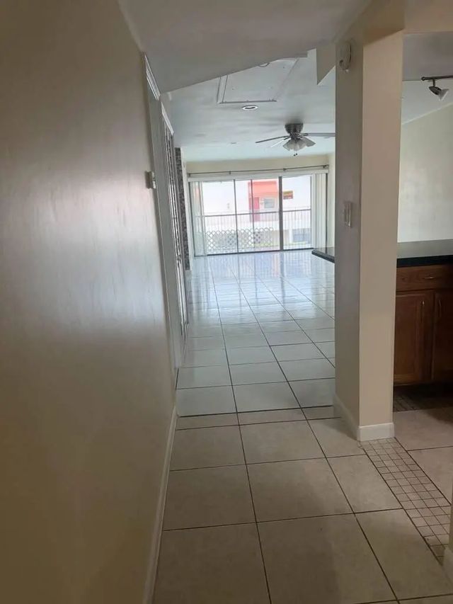 5 of 25 - 2977 Riverside Drive #202, Coral Springs, FL