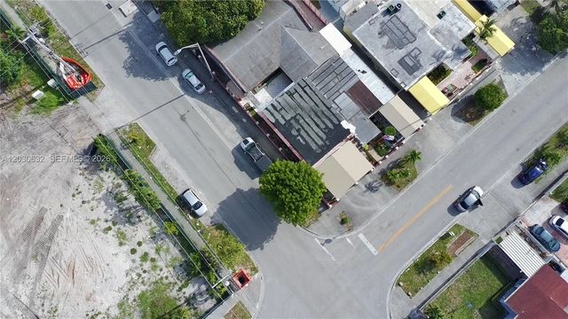 4 of 4 - 890 E 28th Street, Hialeah, FL