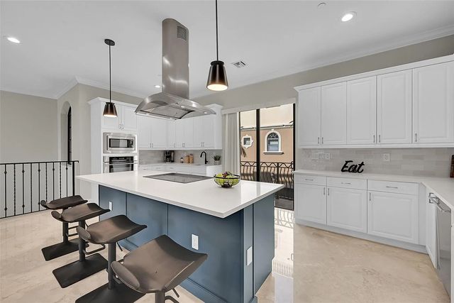 3 of 61 - 2254 Se 7th Street, Pompano Beach, FL