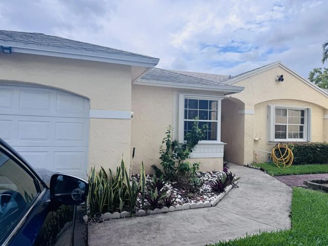 11747 Nw 12th Street, Pembroke Pines