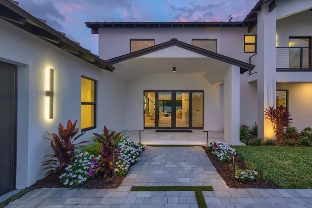 4 of 64 - 868 Country Club Drive, North Palm Beach, FL
