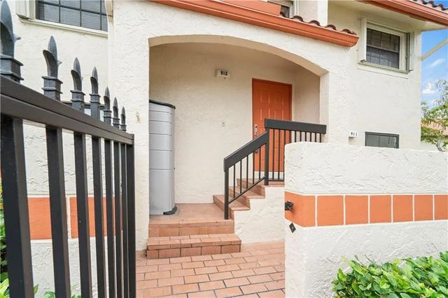 2 of 26 - 912 Congressional Way, Deerfield Beach, FL