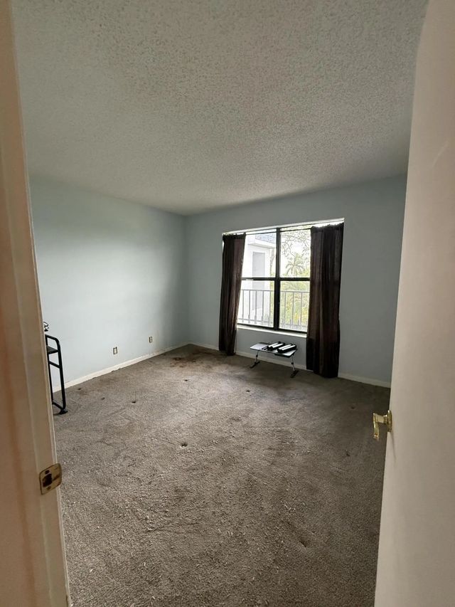 5 of 16 - 4760 W Lucerne Lakes Blvd W W #407, Lake Worth, FL