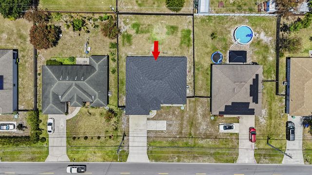 4 of 46 - 1049 Sw Paar Drive, Port St. Lucie, FL