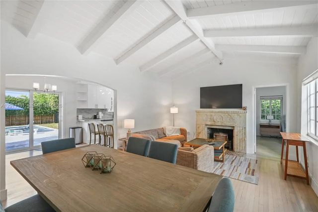 3 of 43 - 9500 N Miami Avenue, Miami Shores, FL