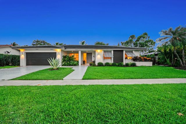 16731 Harbor Court, Weston