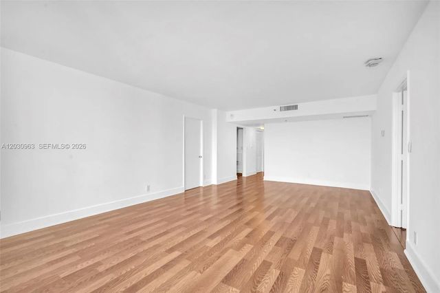 5 of 18 - 20355 Ne 34th Court #421, Aventura, FL