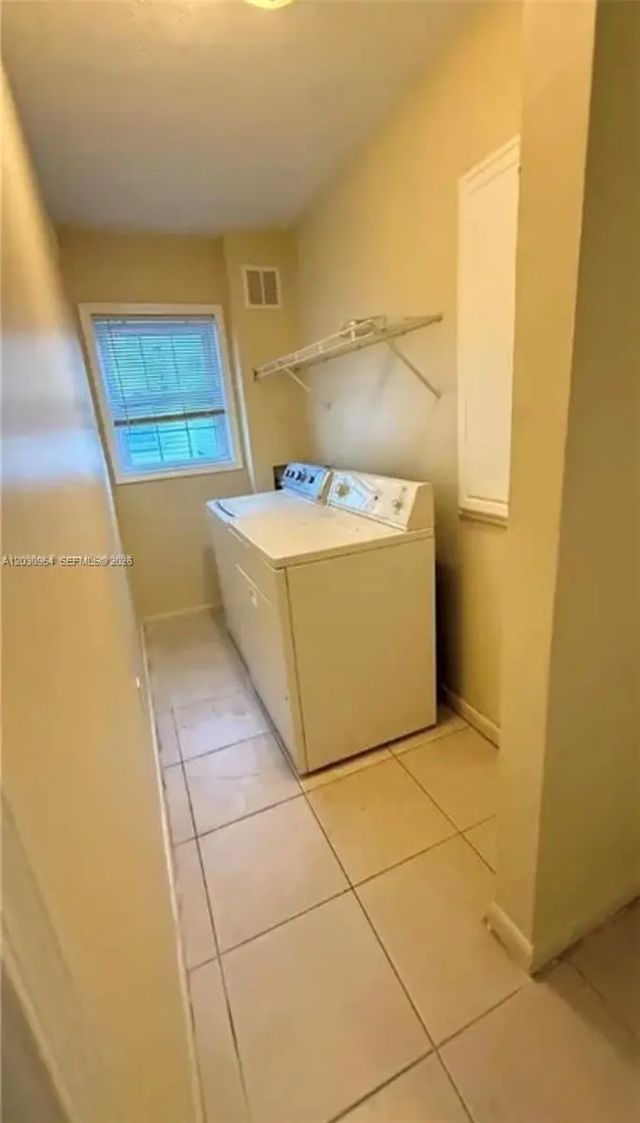 5 of 11 - 1742 Sw 44th Terrace, Fort Lauderdale, FL
