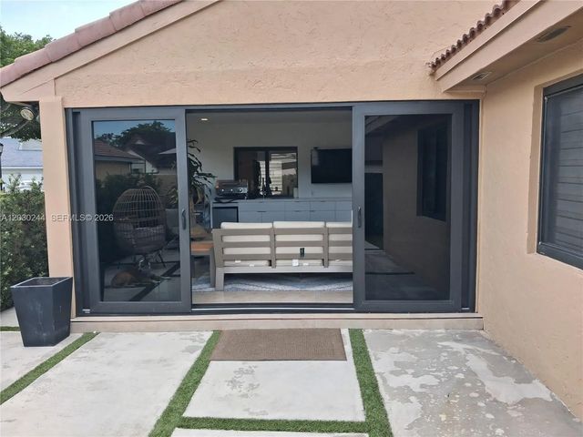 5 of 20 - 17531 Nw 62nd Place N, Hialeah, FL