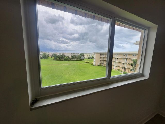 2 of 50 - 2600 Ne 1st Lane #402, Boynton Beach, FL