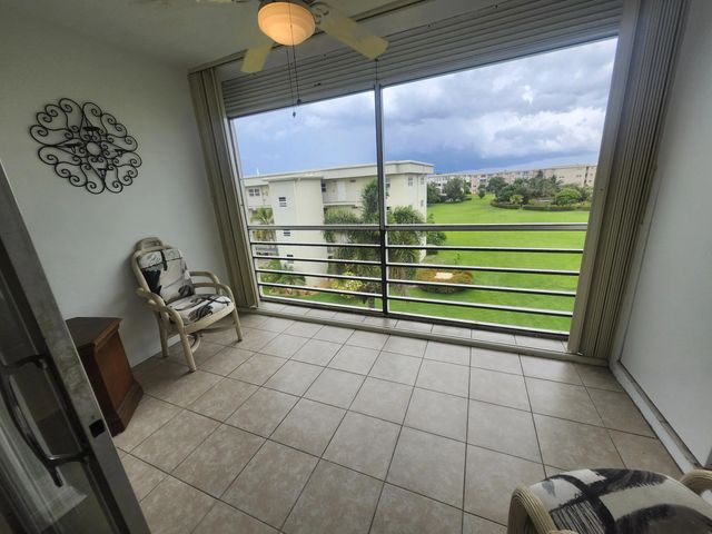 4 of 50 - 2600 Ne 1st Lane #402, Boynton Beach, FL