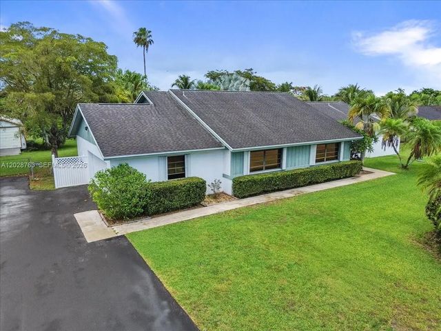 4 of 59 - 1571 Nw 20th Street, Homestead, FL