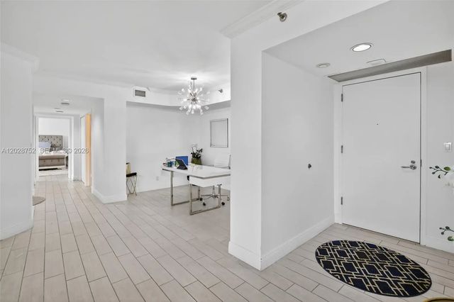 3 of 36 - 1000 Island Boulevard #503, Aventura, FL