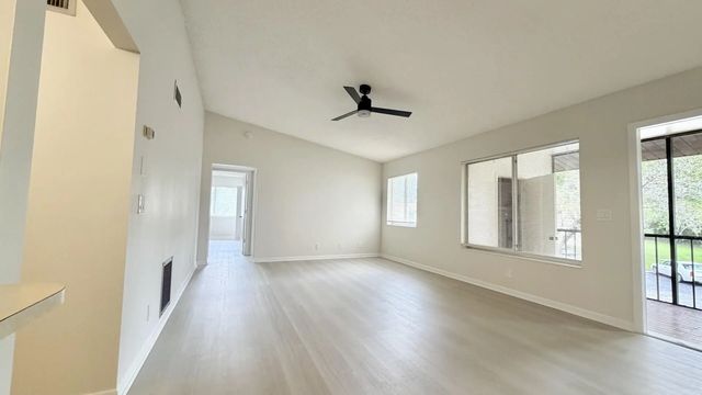 3 of 13 - 4969 Sable Pine Circle #d2, West Palm Beach, FL