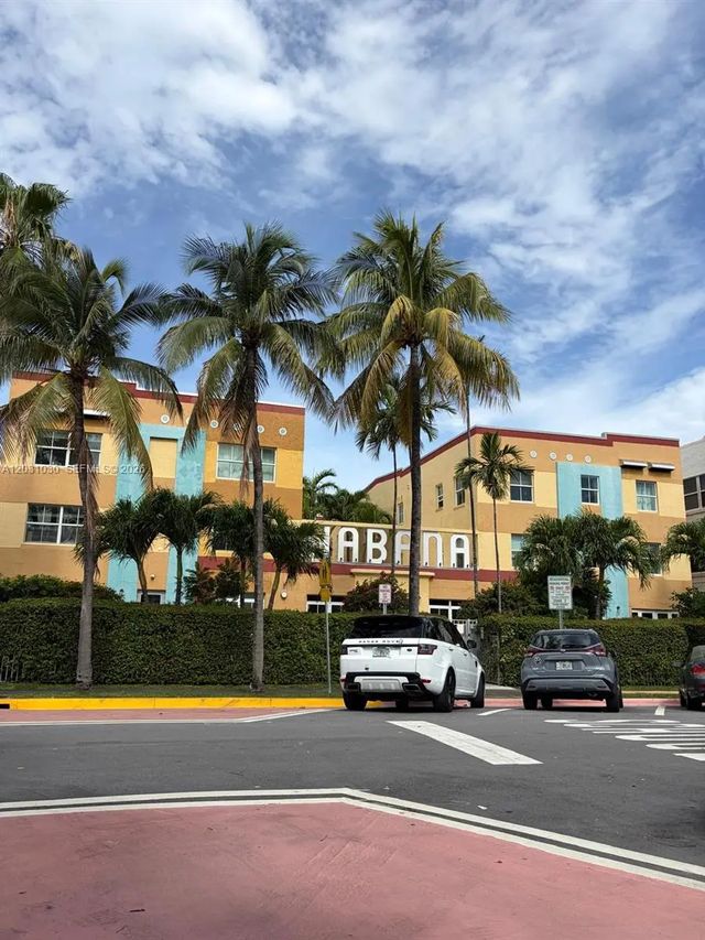3 of 32 - 1308 Drexel Avenue #311, Miami Beach, FL