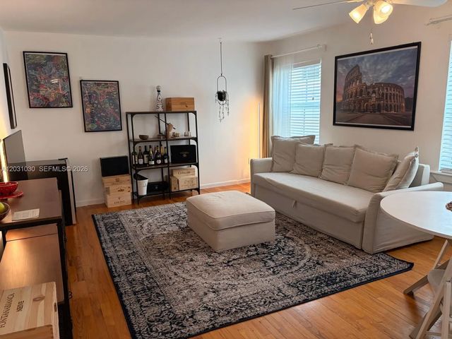 5 of 32 - 1308 Drexel Avenue #311, Miami Beach, FL