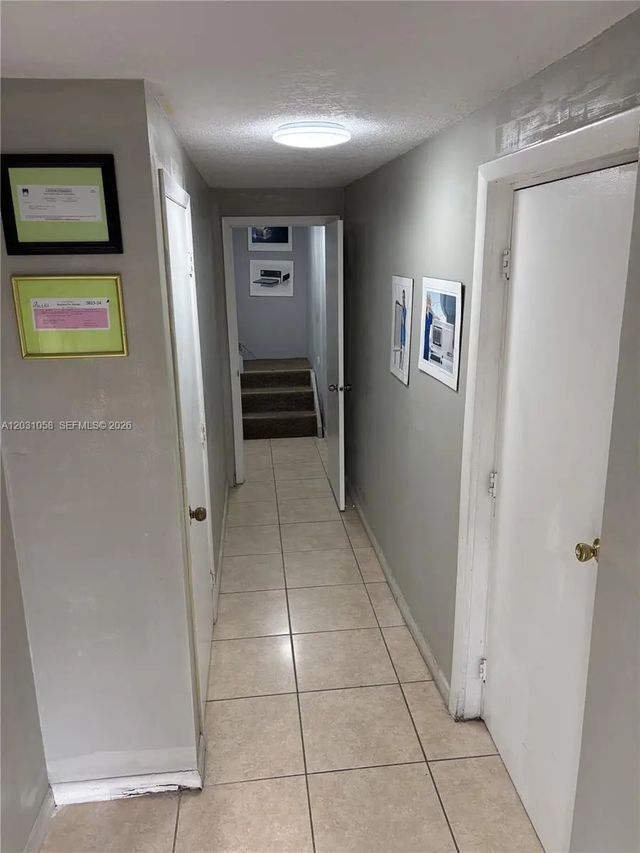 5 of 16 - 1750 W 39th Place #1007, Hialeah, FL