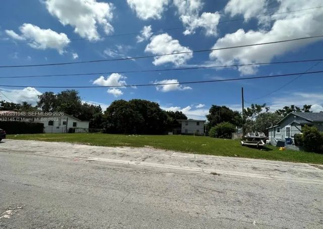 1624 Nw 60th Street, Miami