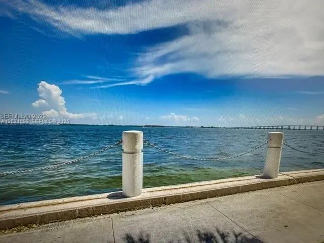 1420 Brickell Bay Drive #1107c, Miami