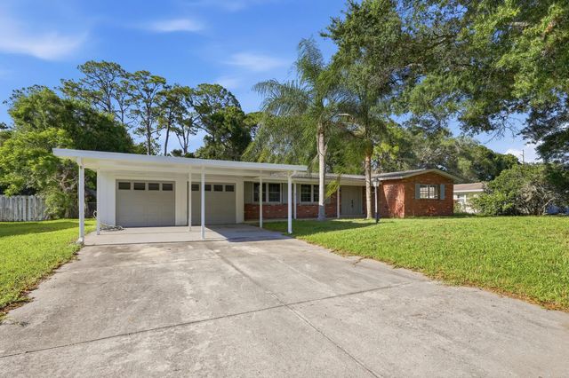 2 of 29 - 2726 6th Place, Vero Beach, FL