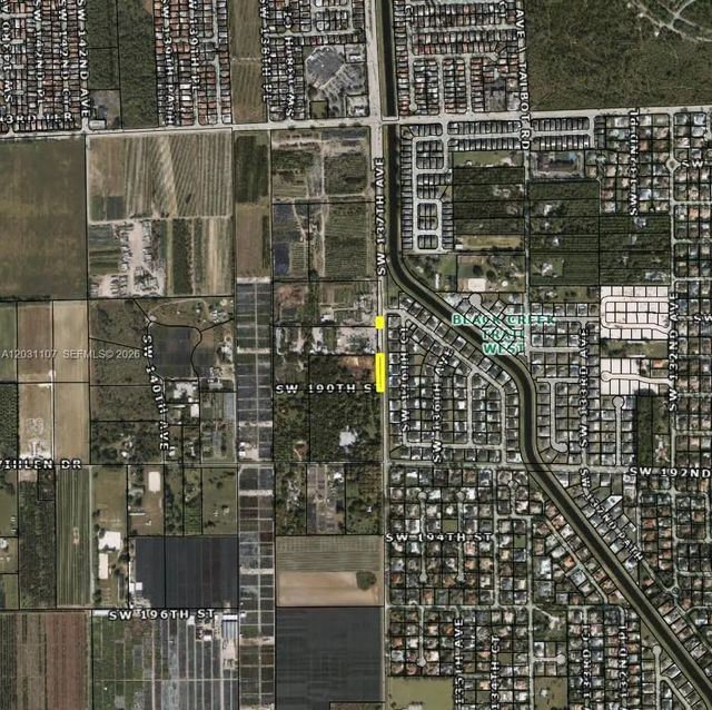 2 of 5 - 19000 Sw 137th Avenue, Miami, FL