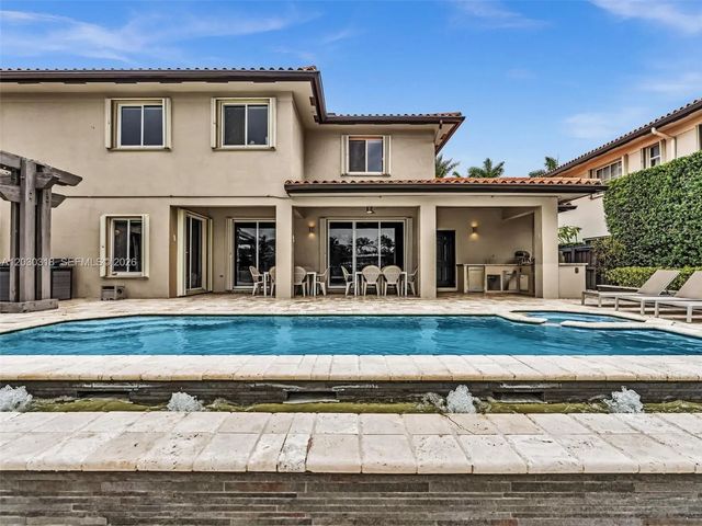 2 of 49 - 8052 Nw 161st Terrace, Miami Lakes, FL