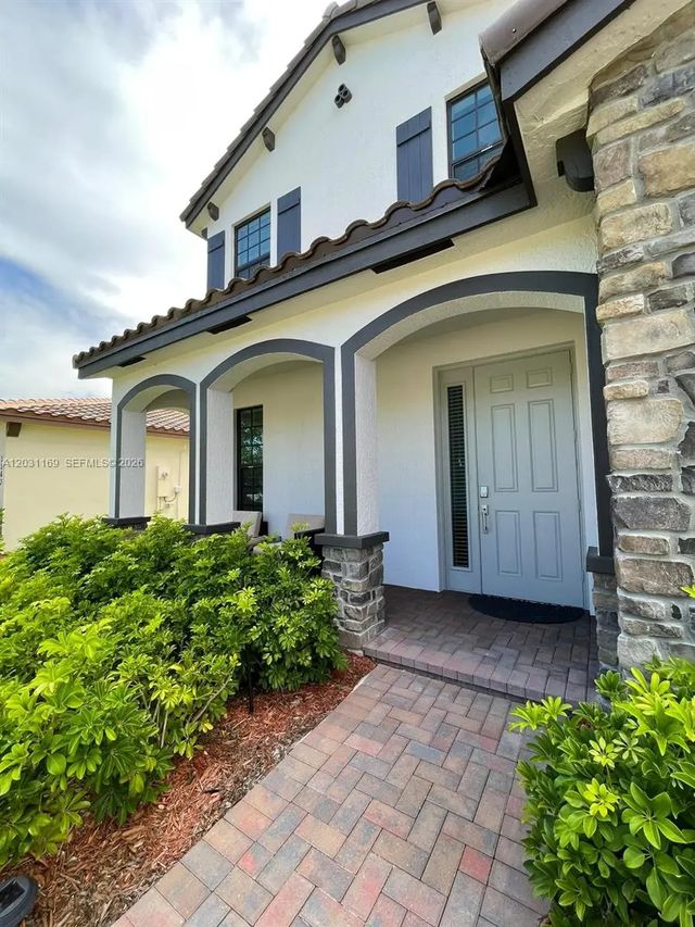 3 of 49 - 3265 Dunning Drive, Royal Palm Beach, FL