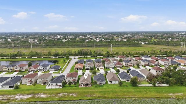 3 of 33 - 5655 Nw Pine Trail Circle, Port St. Lucie, FL