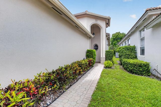 4 of 40 - 11585 Green Golf Lane, Boynton Beach, FL
