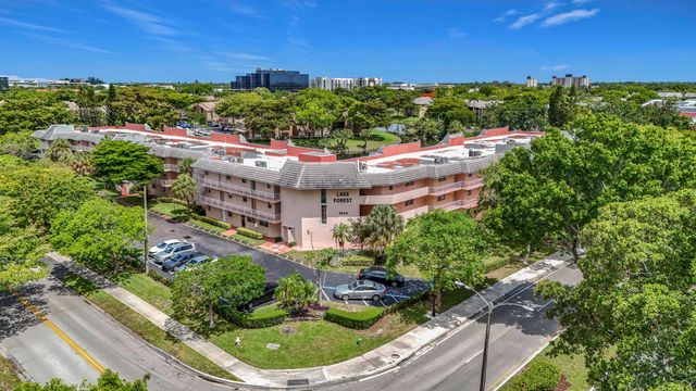 2850 Forest Hills Boulevard #212, Coral Springs
