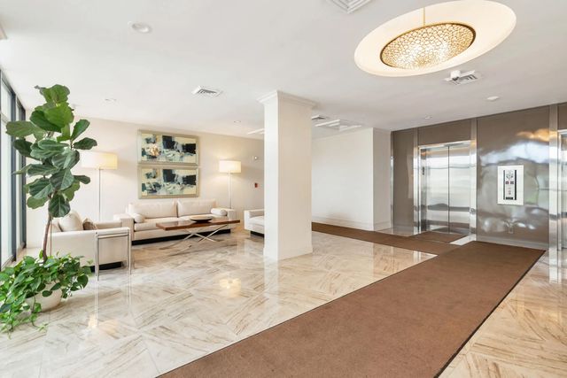 2 of 23 - 2000 Presidential Way #206, West Palm Beach, FL