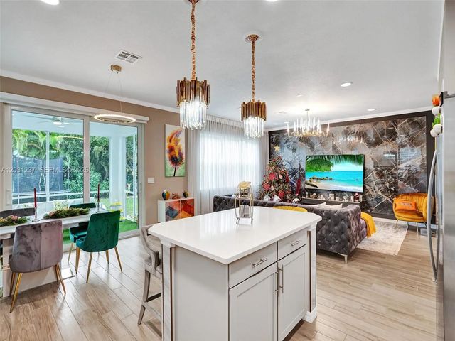 4 of 59 - 4414 Ficus Street, Hollywood, FL